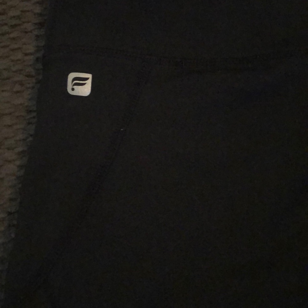 Fabletics Workout Gear - Picture 3 of 6